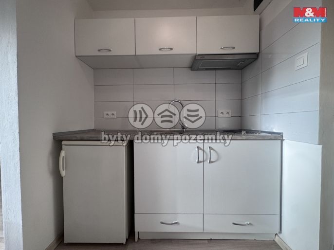 Pronájem, Byt 1+1, Brušperk