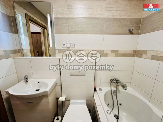 Pronájem, Byt 1+kk, Jablonec nad Nisou