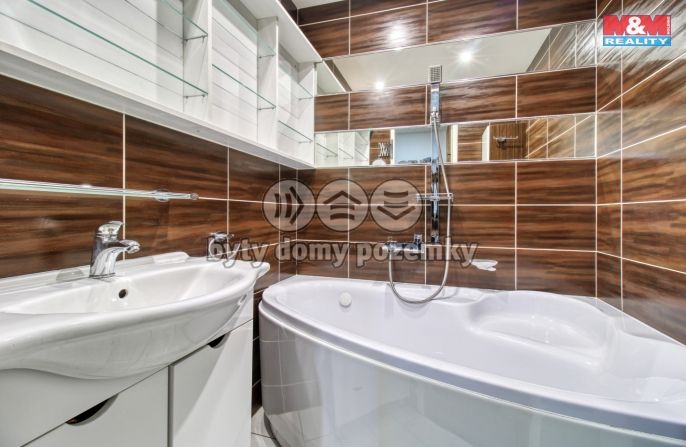 Prodej, Byt 4+1, Klášterec nad Ohří