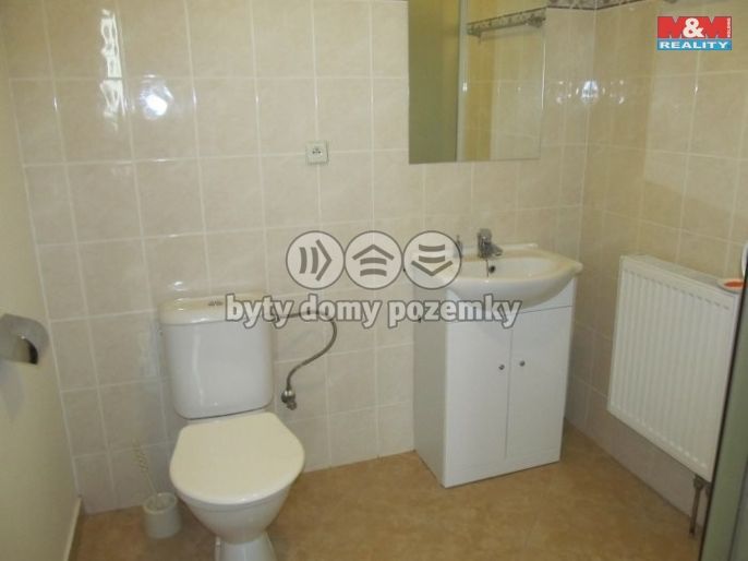 Pronájem, Byt 1+kk, Pardubice