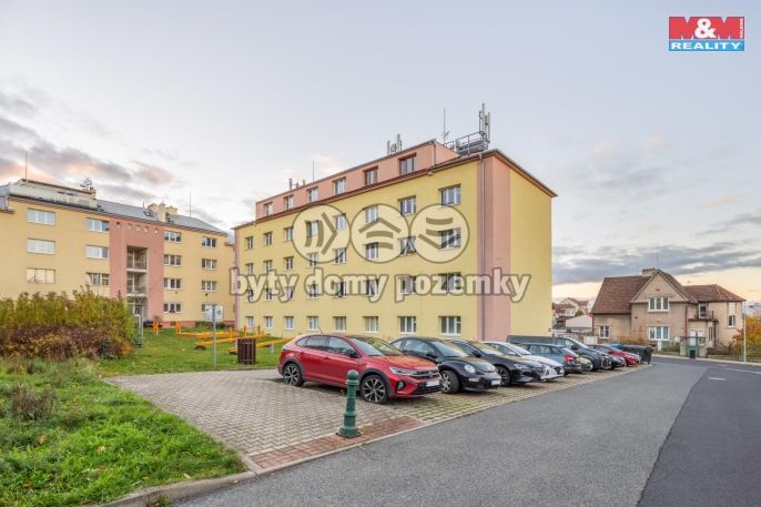 Prodej, Byt 1+1, Kladno