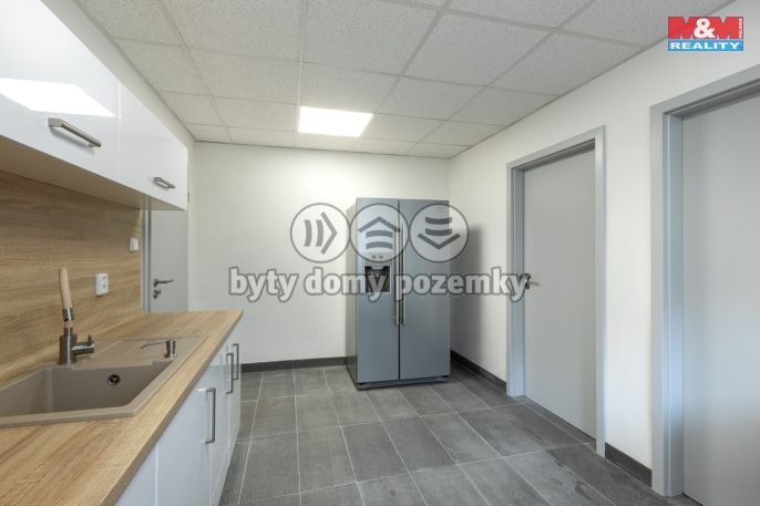 Pronájem, Obchodní objekt, Louny