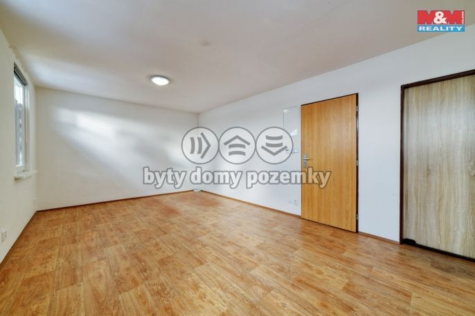 Pronájem, Byt 1+kk, Cheb