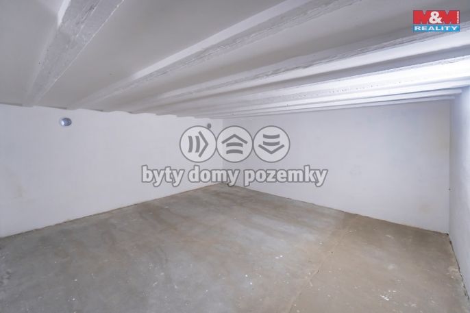 Prodej, Nájemní dům, Znojmo