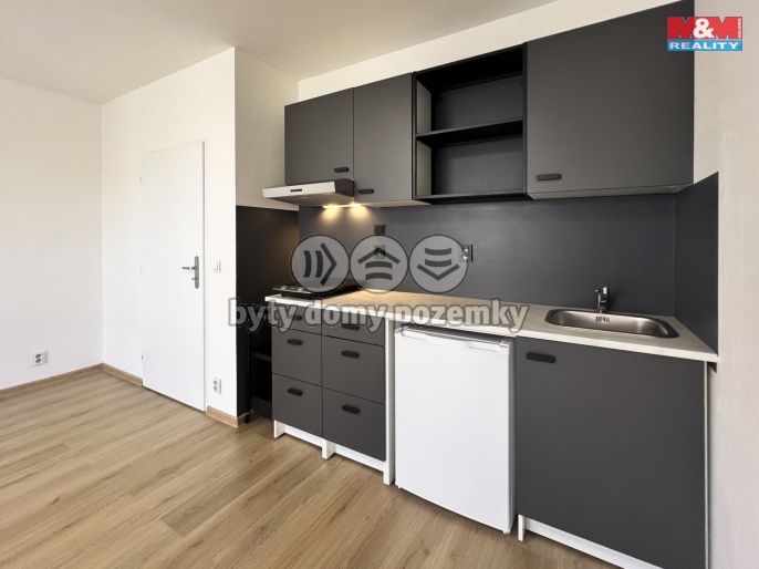 Pronájem, Byt 1+kk, Hostivice