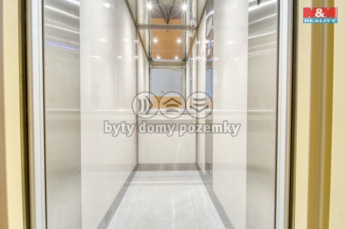 Pronájem, Byt 1+1, Plzeň