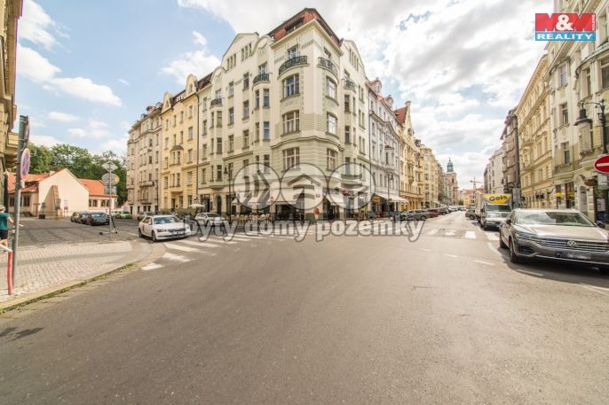 Pronájem, Byt 1+kk, Praha