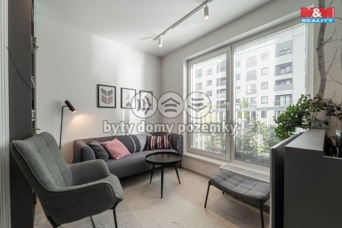 Prodej, Byt 1+kk, Praha