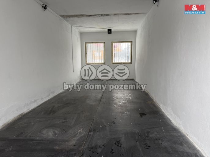 Prodej, Garáž, Málkov