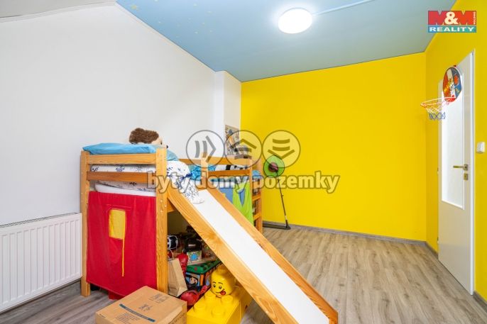 Pronájem, Byt 1+1, Police nad Metují