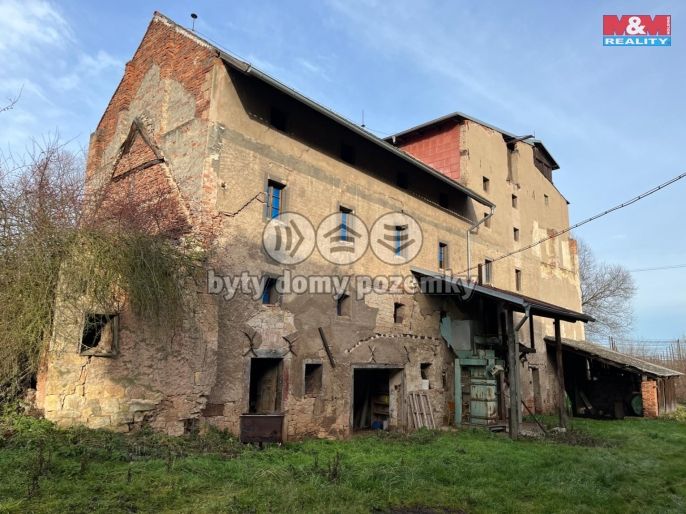 Prodej, Zemědělská usedlost, Pnětluky