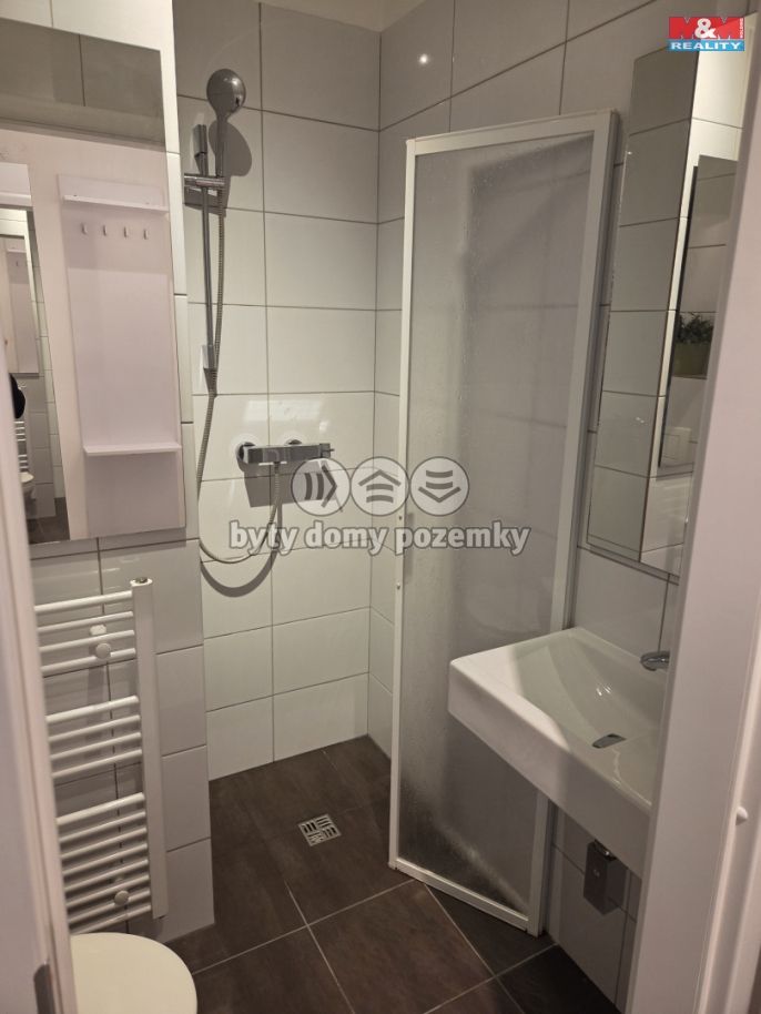 Pronájem, Byt 1+kk, Bílovec