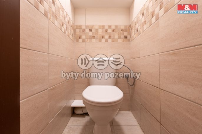 Prodej, Byt 3+1, Louny