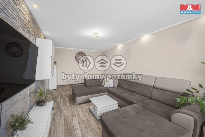 Prodej, Byt 4+1, Holice