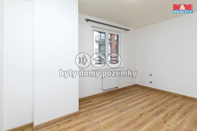 Pronájem, Byt 2+kk, Pardubice