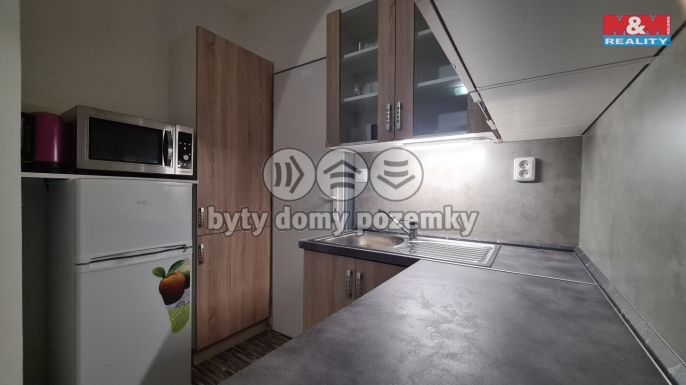 Pronájem, Byt 1+kk, Brno