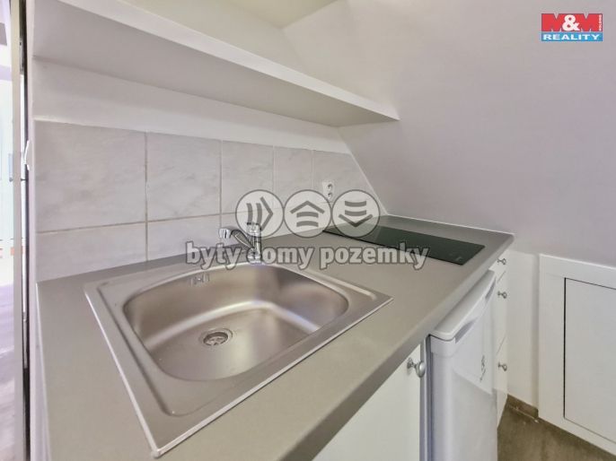 Prodej, Byt 1+kk, Beroun