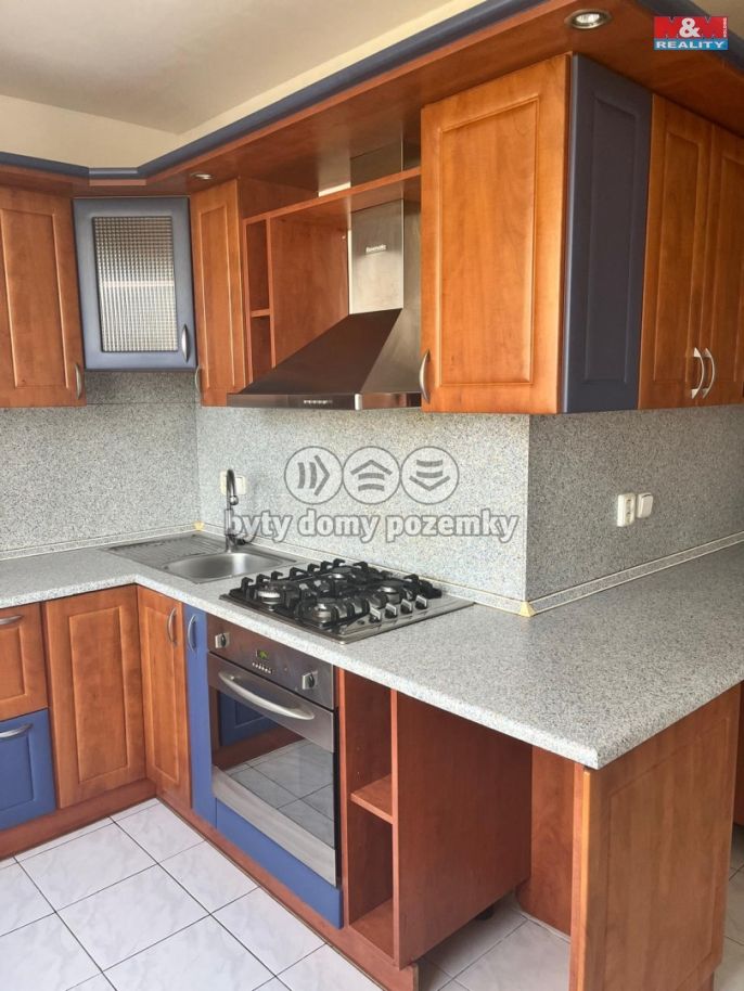 Pronájem, Byt 2+1, Děčín