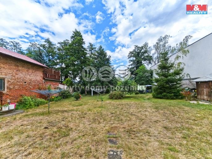 Pronájem, Byt 1+kk, Hradec Králové