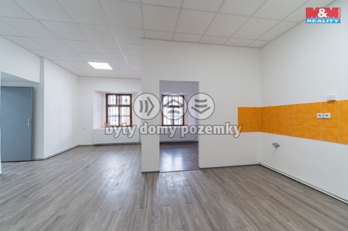 Pronájem, Obchod a služby, Cheb