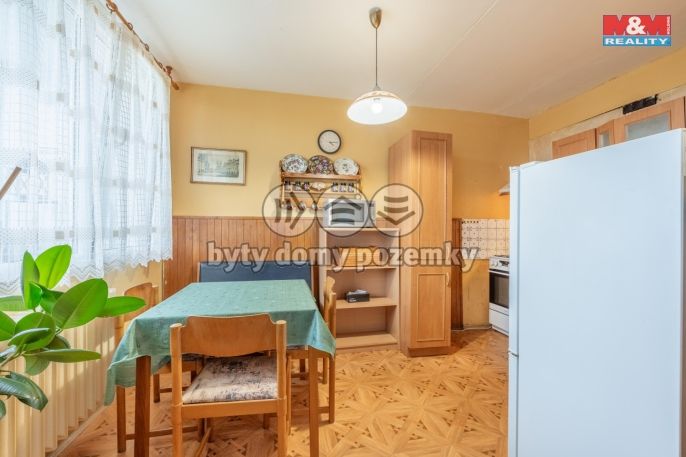Prodej, Byt 3+1, Slaný