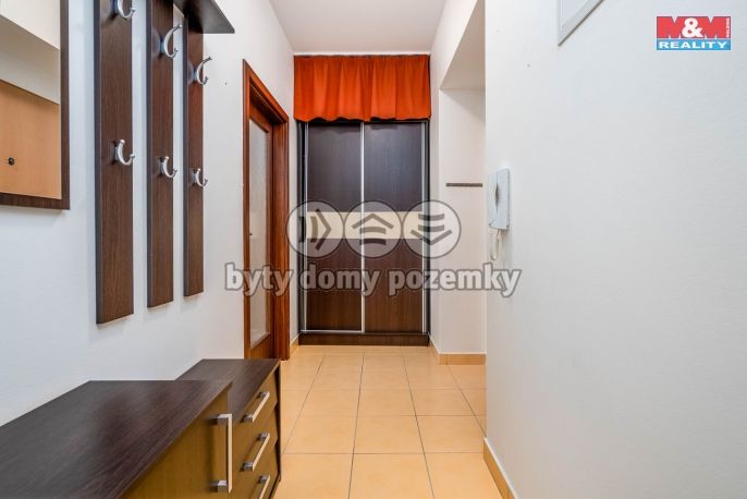 Prodej, Byt 1+kk, Milovice