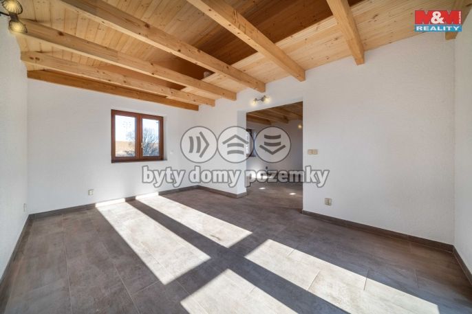 Prodej, Zemědělská usedlost, Tymákov