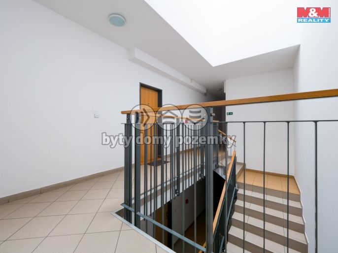 Pronájem, Byt 1+kk, Praha