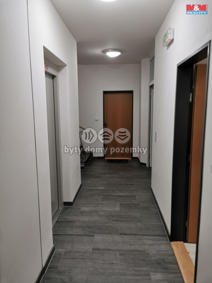 Pronájem, Byt 1+kk, Dolní Kounice