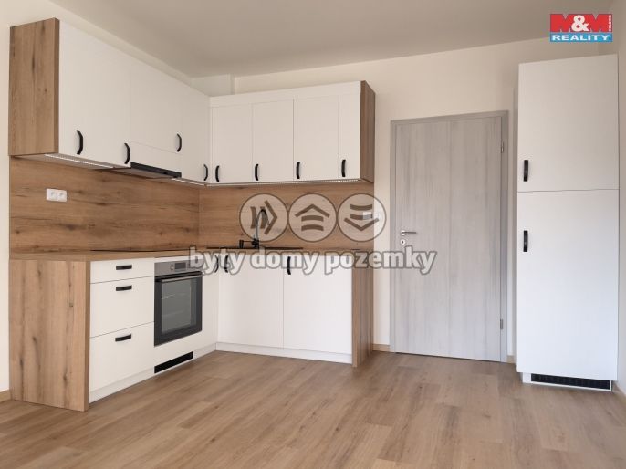 Pronájem, Byt 1+kk, Zlín