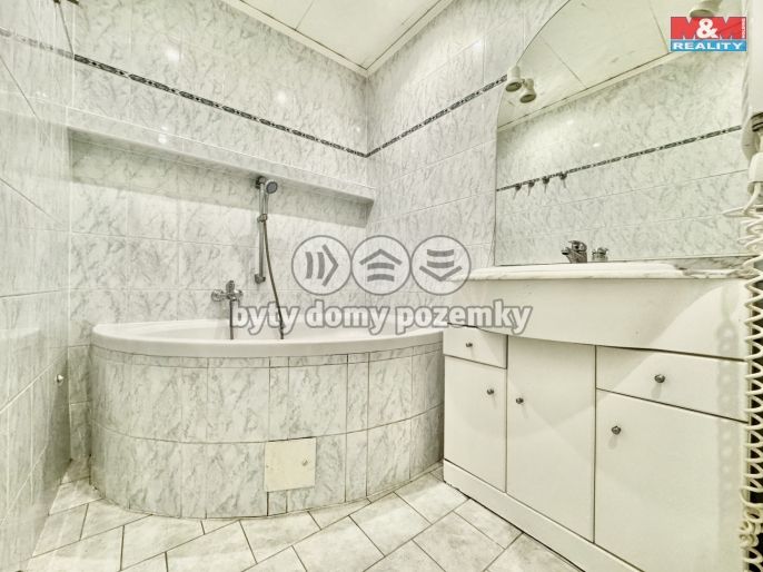 Pronájem, Byt 2+1, Chomutov
