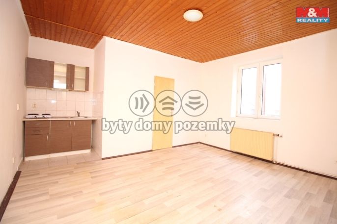Pronájem, Byt 1+kk, Jaroměř