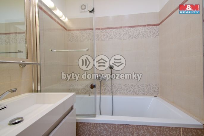 Pronájem, Byt 3+1, Rožnov pod Radhoštěm
