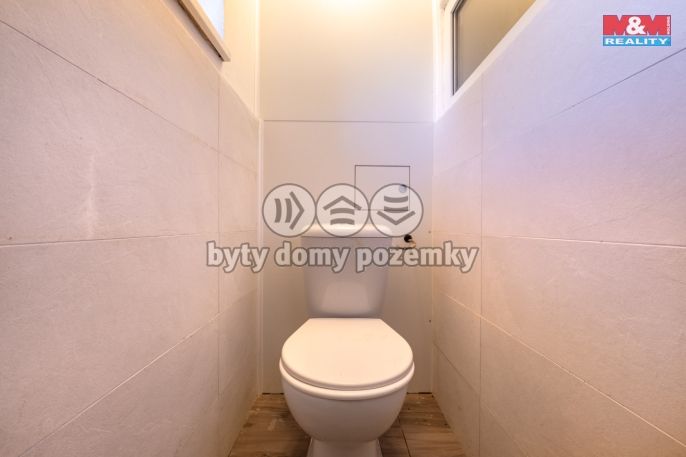 Pronájem, Obchod a služby, Louny