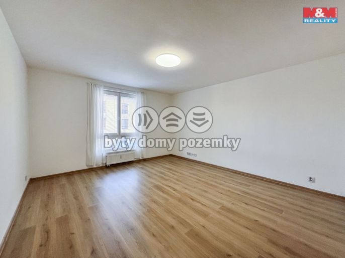 Pronájem, Byt 1+kk, Hostivice