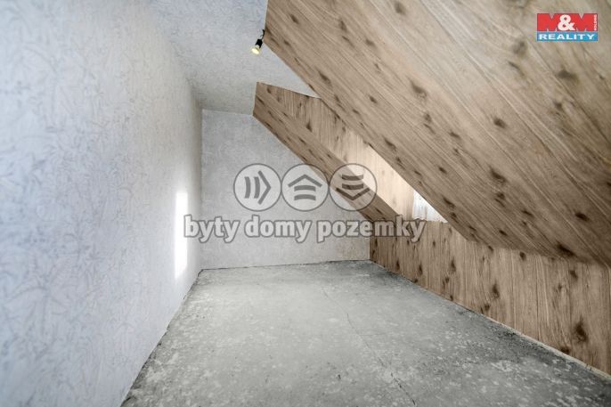 Prodej, Byt 2+1, Čestice