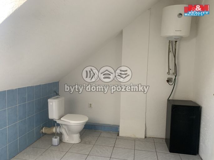 Pronájem, Byt 1+kk, Vojkovice