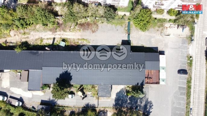 Pronájem, Obchod a služby, Chrášťany