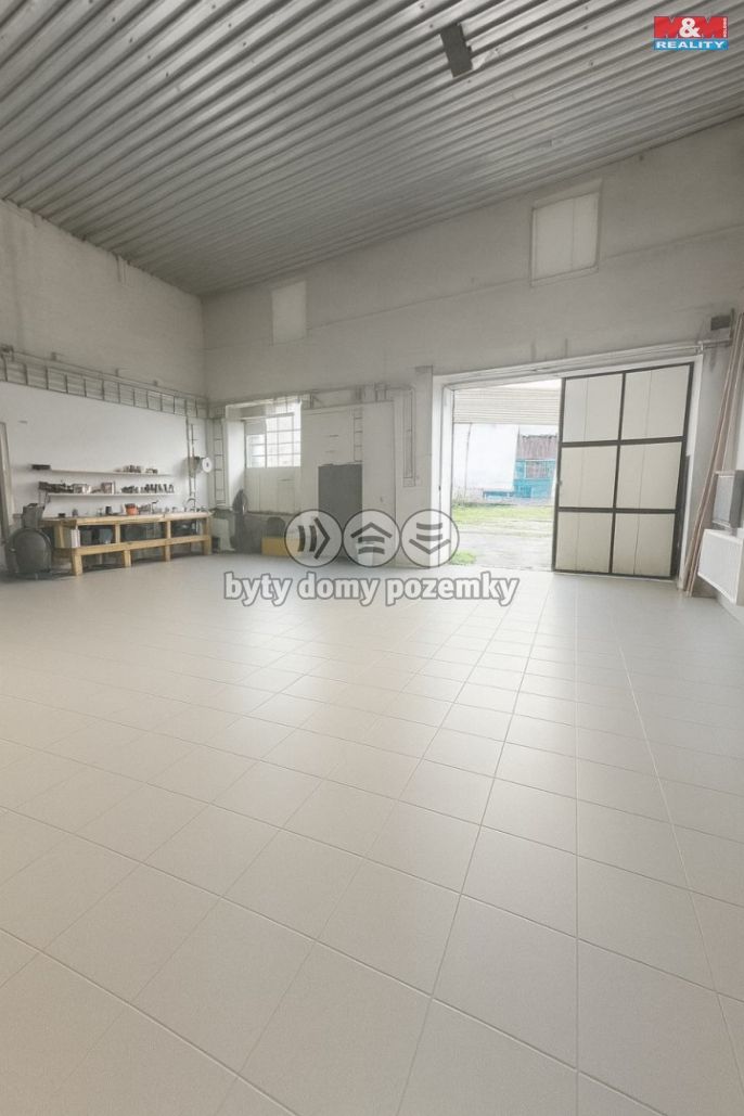 Pronájem, Garáž, Hořesedly