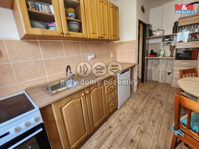 Prodej, Byt 3+1, Bitozeves