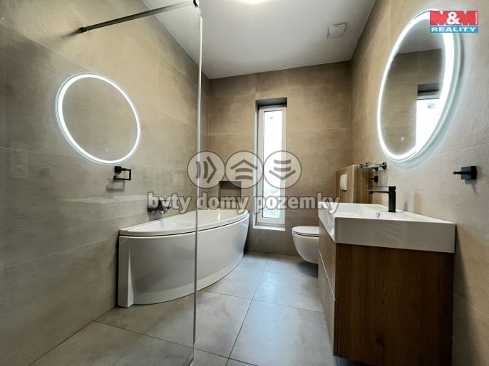 Pronájem, Rodinný dům, Želechovice