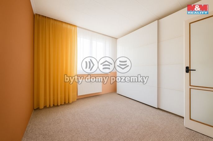 Pronájem, Byt 4+kk, Meziboří