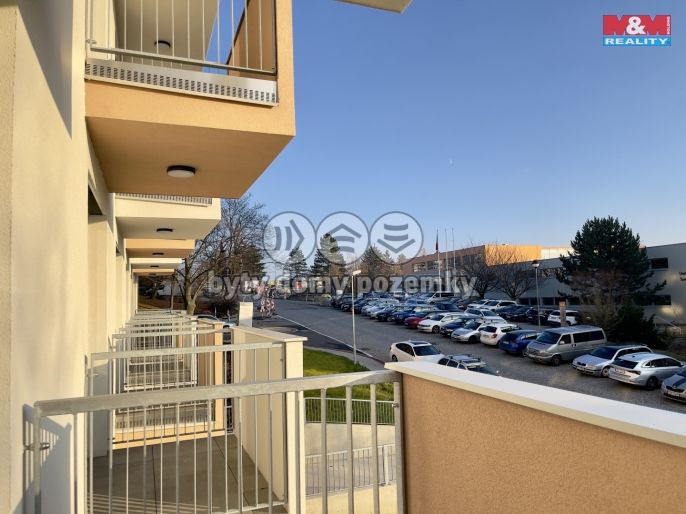 Pronájem, Byt 1+kk, Zlín
