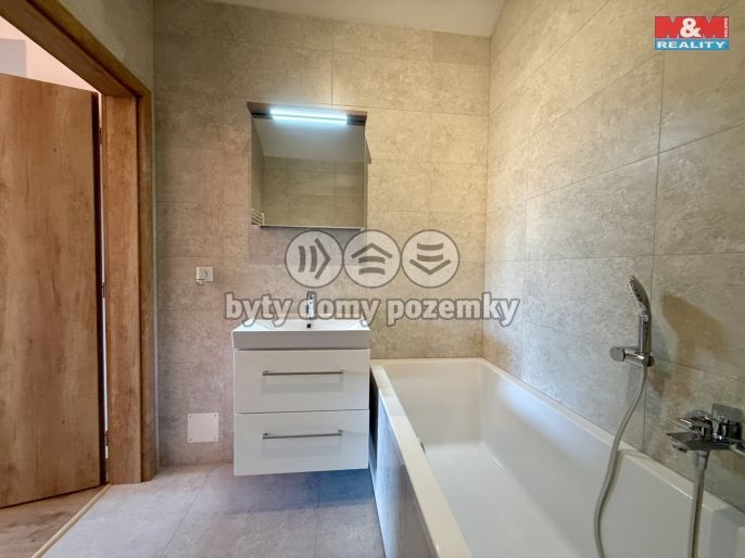 Pronájem, Byt 1+kk, Třebechovice pod Orebem