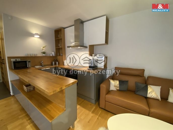 Pronájem, Byt 2+kk, Jablonec nad Nisou