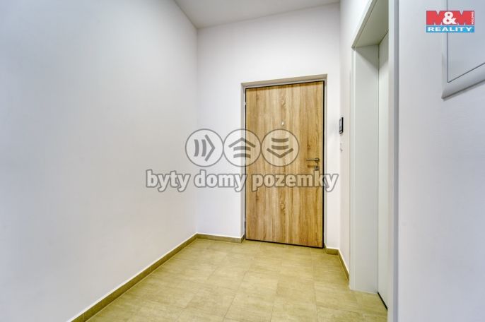 Pronájem, Byt 1+kk, Plzeň