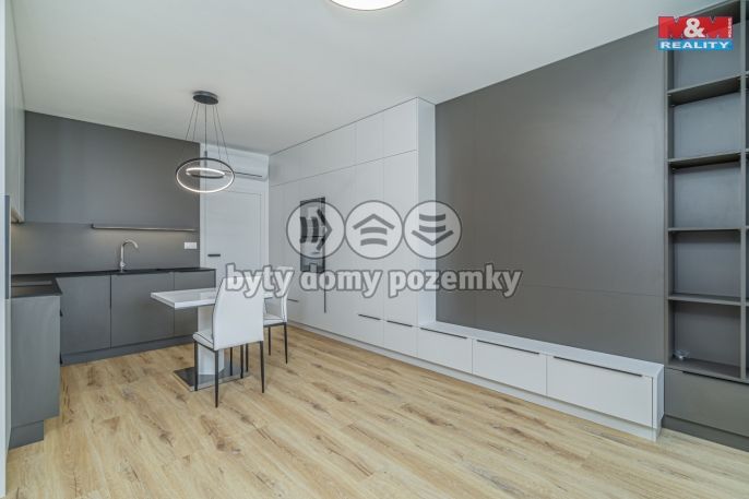 Pronájem, Byt 1+kk, Olomouc