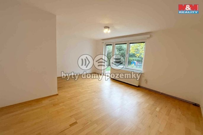 Pronájem, Byt 1+1, Pchery