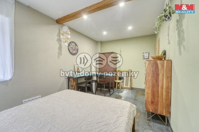 Prodej, Byt 4+1, Černošice