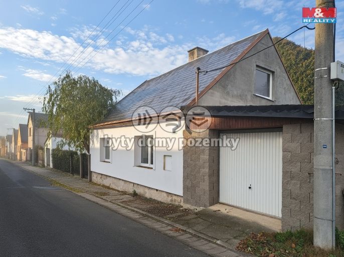 Pronájem, Byt 2+1, Třebusice